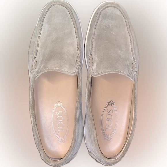 Tod\'s Gray Suede Calf Leather Slip-On Loafers Driving Shoes Rubber Sole Men’s 8 main image 4